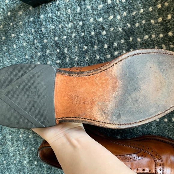 Allen Edmonds Strand Dress Shoe in Walnut Sz. 10 D (medium width) - Picture 4 of 8